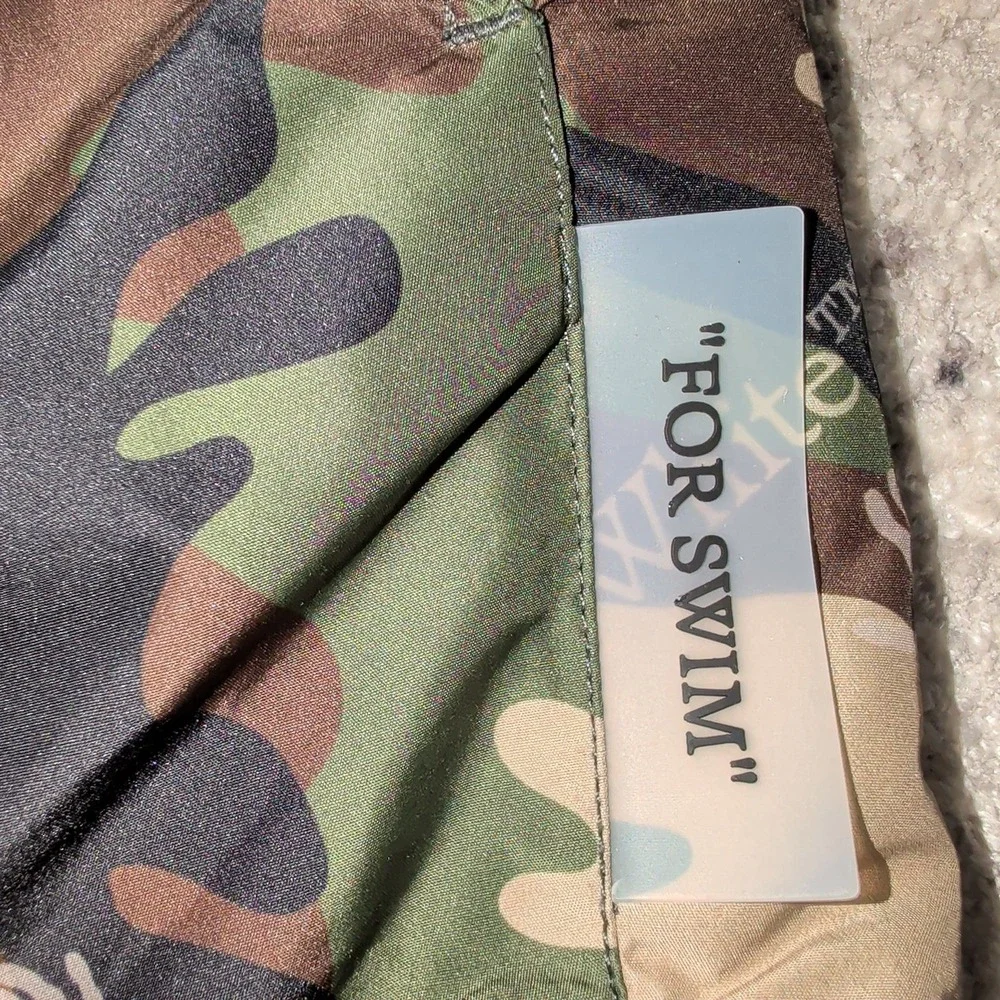 Off-White SS21 Allover Camo Swim Shorts Men's M Camouflage Logo $300 Designer